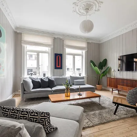 Dinbnb Comfortable 2-bed Urban Escape With Apple Tv & Cozy Features Apartman