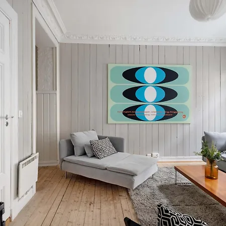 Dinbnb Comfortable 2-bed Urban Escape With Apple Tv & Cozy Features Apartment Oslo